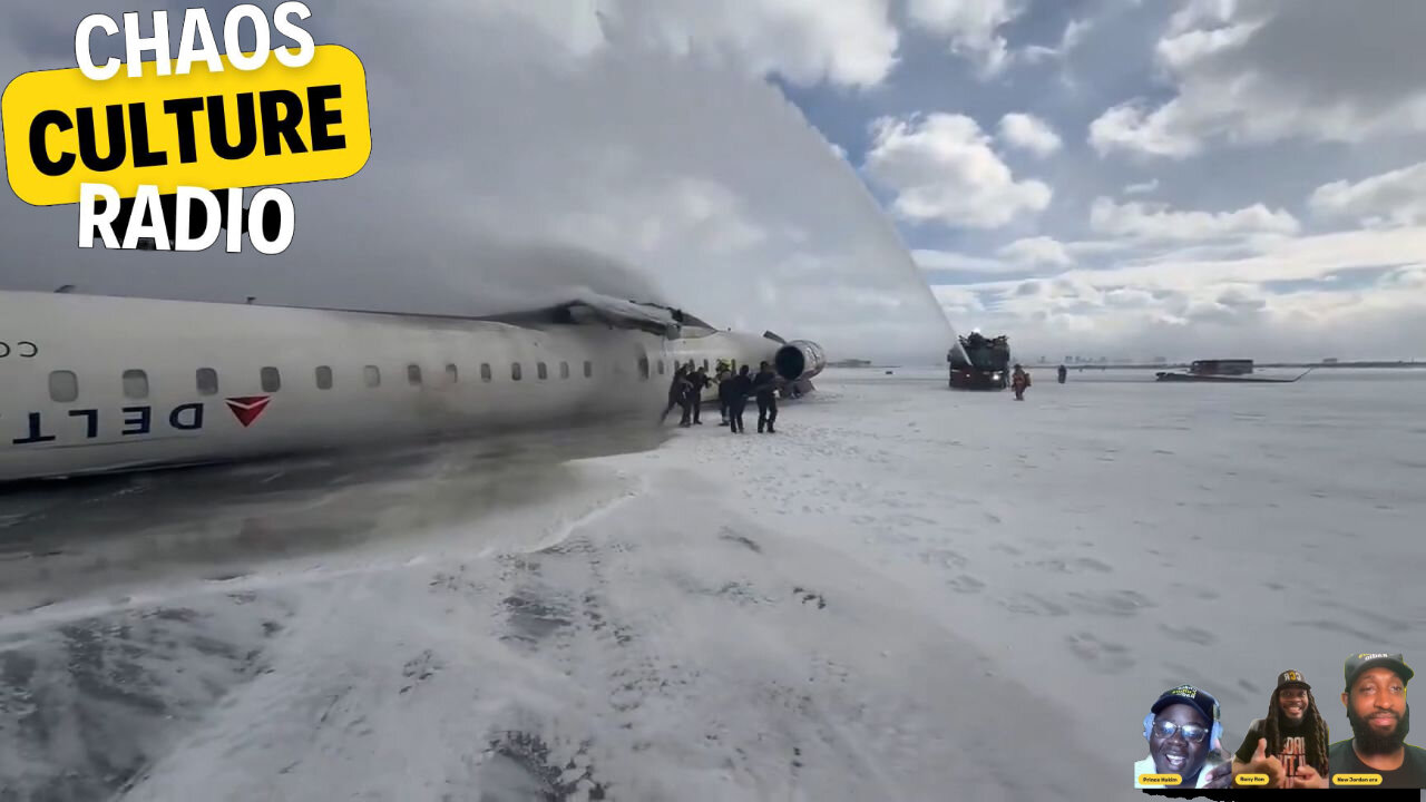 Delta Plane Flipped Upside Down At A Toronto Airport