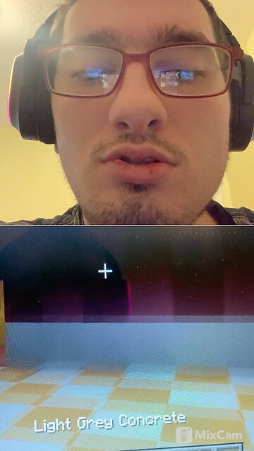 My reaction on how to build the Blue’s Clues house in Minecraft