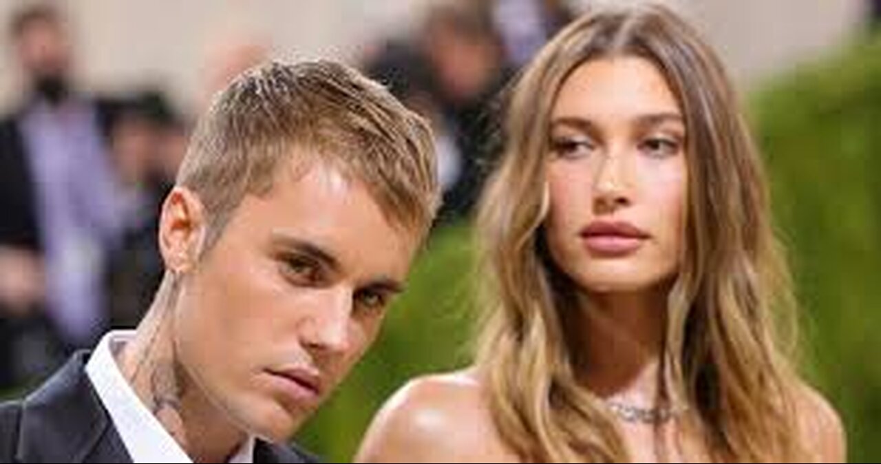 TRENDING NEWS(Hailey Bieber Post Justin Bieber Divorce Rumors )