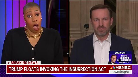 Chris Murphy: ‘We’re in the Middle of an Authoritarian Takeover’