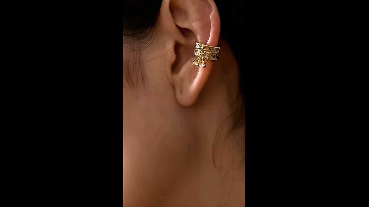 Gold plated earrings
