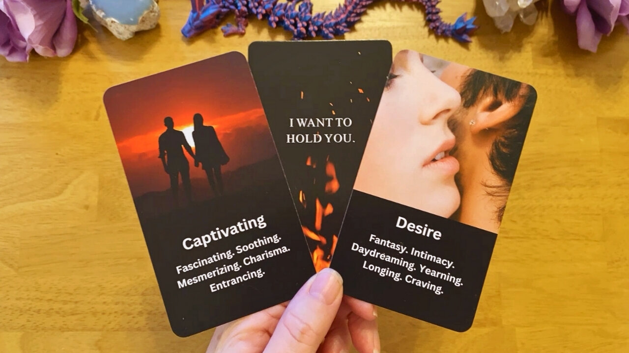 SOMEONE WANTS TO SEE YOU SOON! 😘 IT'S TIME TO TALK ❤️[COLLECTIVE LOVE TAROT READING] 🥰 #tarotreading