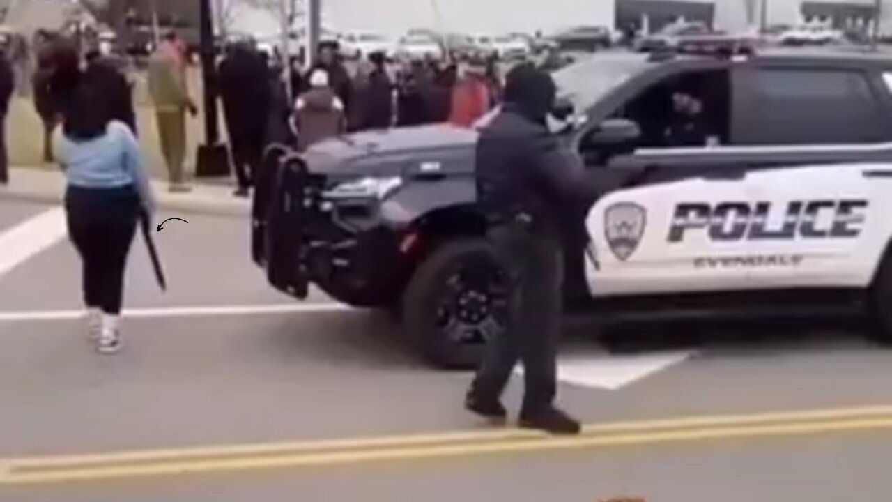 ARMED RESIDENTS GUARD NEIGHBORHOOD