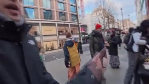 Provocator Curtis Arnold AKA DJE MEDIA [Part 1: Religious Stalls/ISKON]