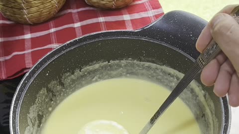 🧀 Creamy Cheddar Sauce — Easy & Delicious in Minutes!