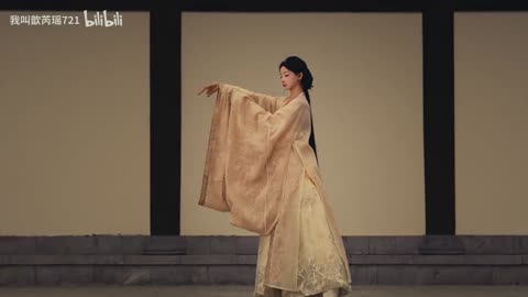 Daily Beauty EP 609 | Glamorous Lemon Attire Tempting Romantic Dance