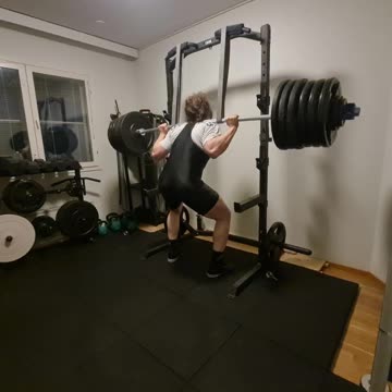 Squat with bands 262,5kg