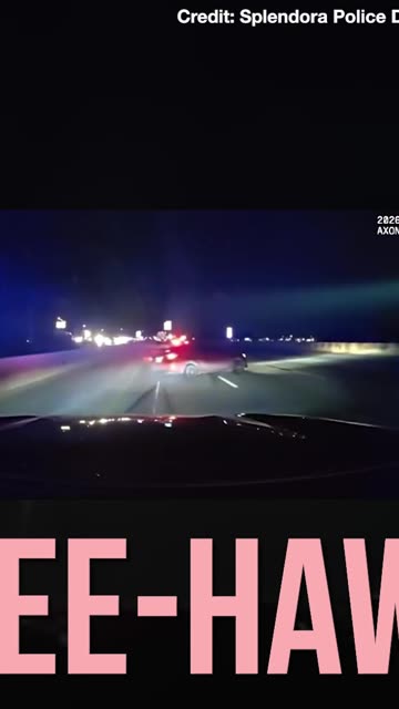 Yee-Haw! Texas Police Grapple Car to Stop, Driver Tased After Stop