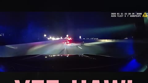Yee-Haw! Texas Police Grapple Car to Stop, Driver Tased After Stop