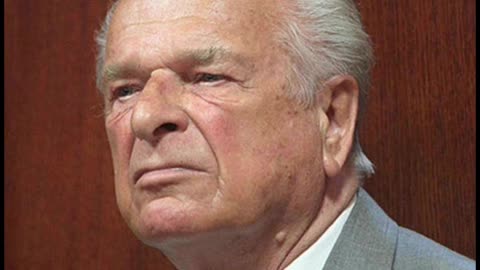 Grzegorz Braun sfotografował się z Januszem Walusiem / Kiszczak, Jaruzelski, Siwiec z ART-B