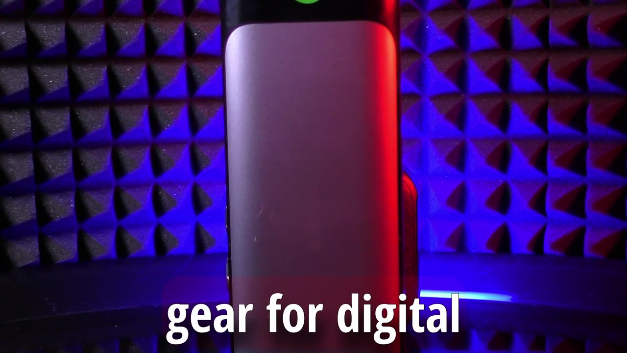 Anker 737 Power Bank Review: Still the 140W King in 2025?