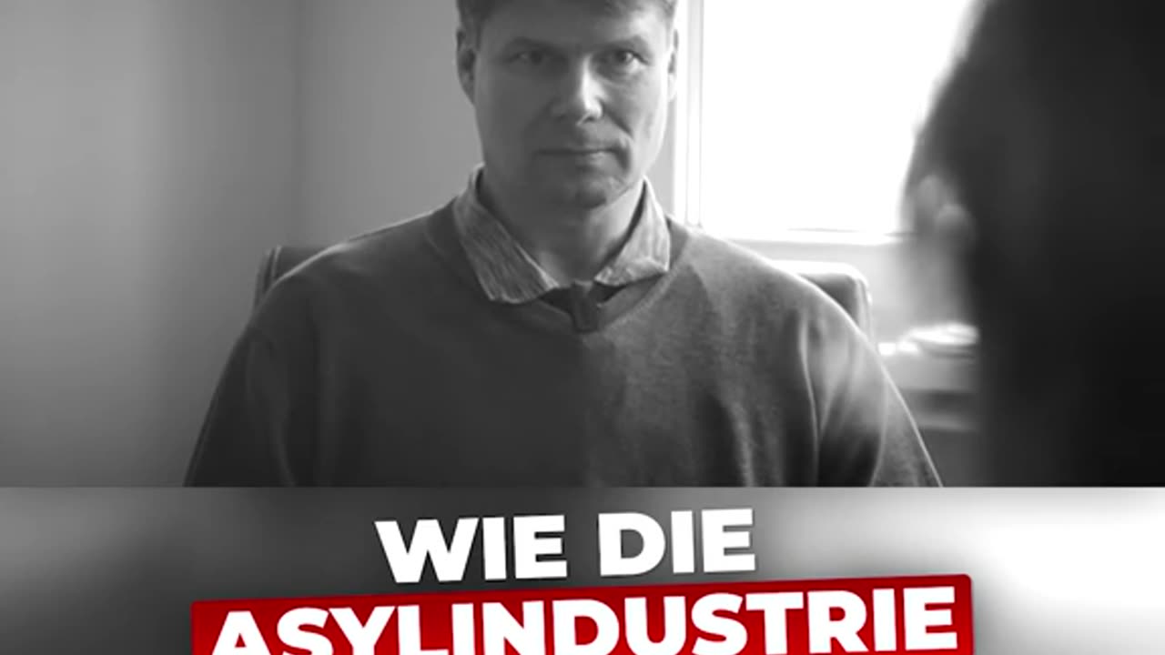 Asylindustrie in Deutschland Mitarbeiter packt aus