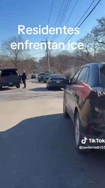 Woman brings her 6 year old child with her to harass federal officers during an active investigation