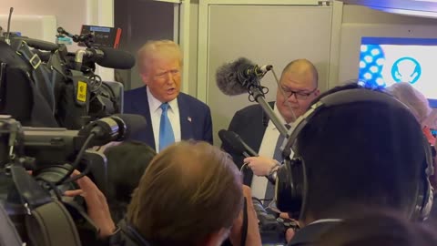 🔥Trump heads down to speak with the White House traveling press pool