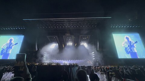 AC/DC power up tour 2025 riff raff