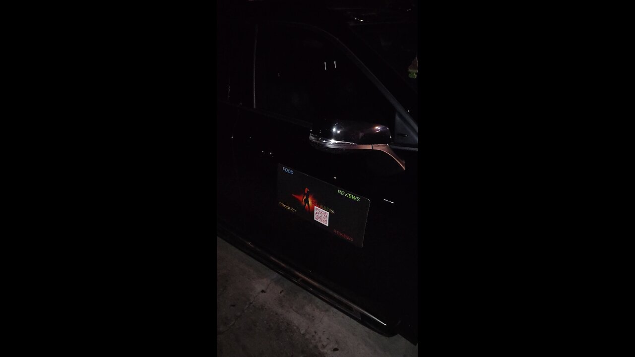 Secret Lovers 👯‍♂️🕺💃🐔👀👀