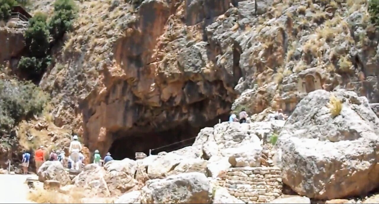 Cueva en Cesárea de Filipos 🇮🇱 Conocida Como las Puertas del Hades