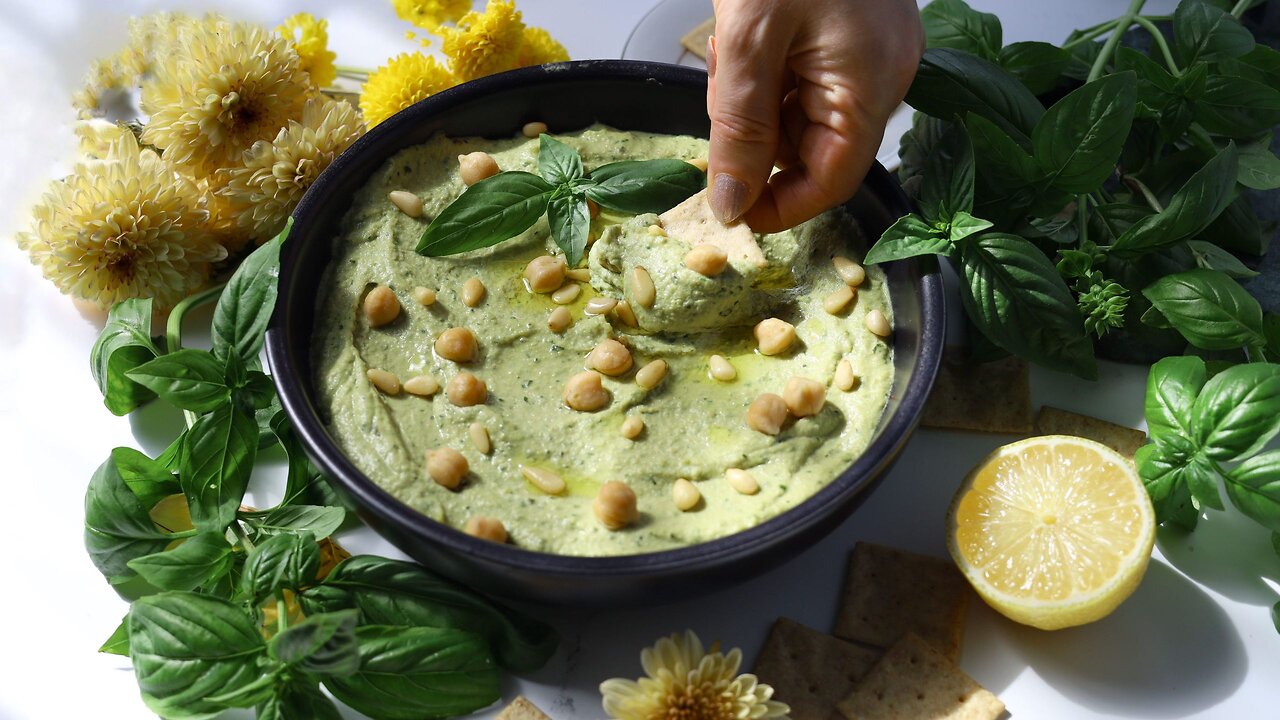Easy Basil Pesto Hummus. Ready in 10 minutes!