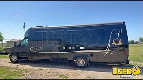 Clean - 2006 Ford Econoline E450 Party Bus | Private Events Unit for Sale in Texas!