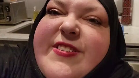 FOODIE BEAUTY WAS BANNED FROM KUWAIT!!1