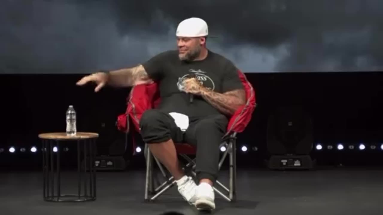 Tyrus on Texting with Trump