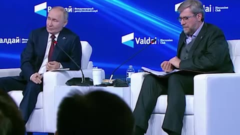 Putin califica de piratería la detención de un petrolero por parte de Francia frente a sus costas