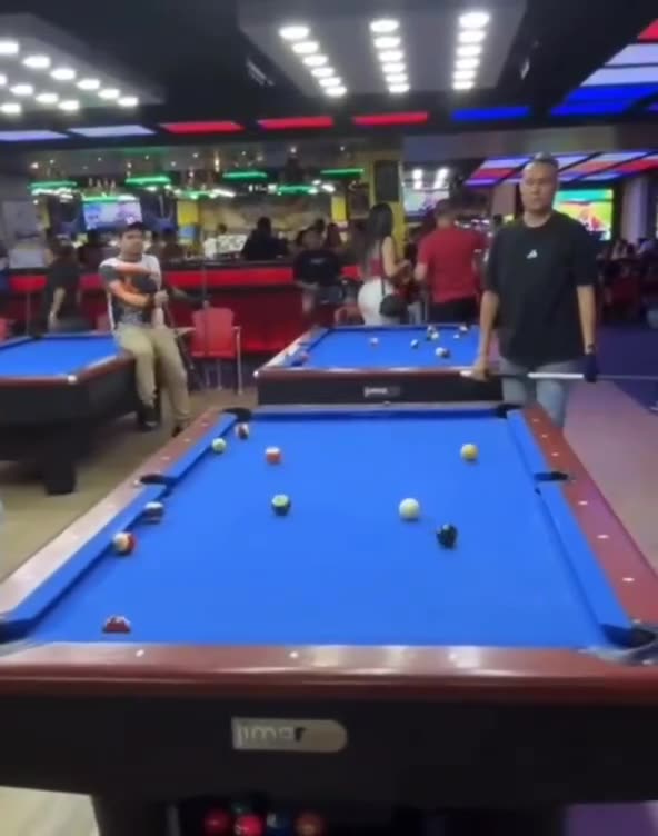 SICARIATO EN BILLARES GOLDEN - BQ