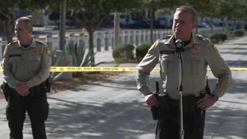 🚨 MANHUNT: Las Vegas police say no ongoing threat after "2 males in all black"