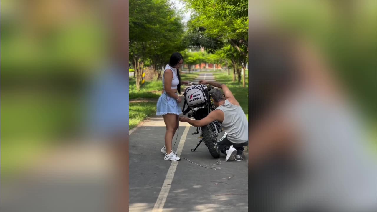 Homie Was Determined to Take That One Home 😭🍑