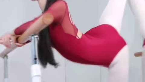 Daily Beauty EP 253 | Airy Pearl Tights Teasing Model Pose