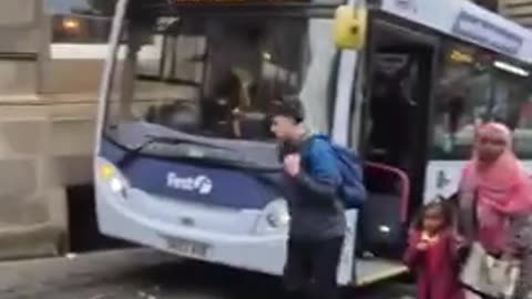 AS EXPECTED ANOTHER STREETSHITTER PAJEET BUS DRIVER CAUSING HAVOC IN UK
