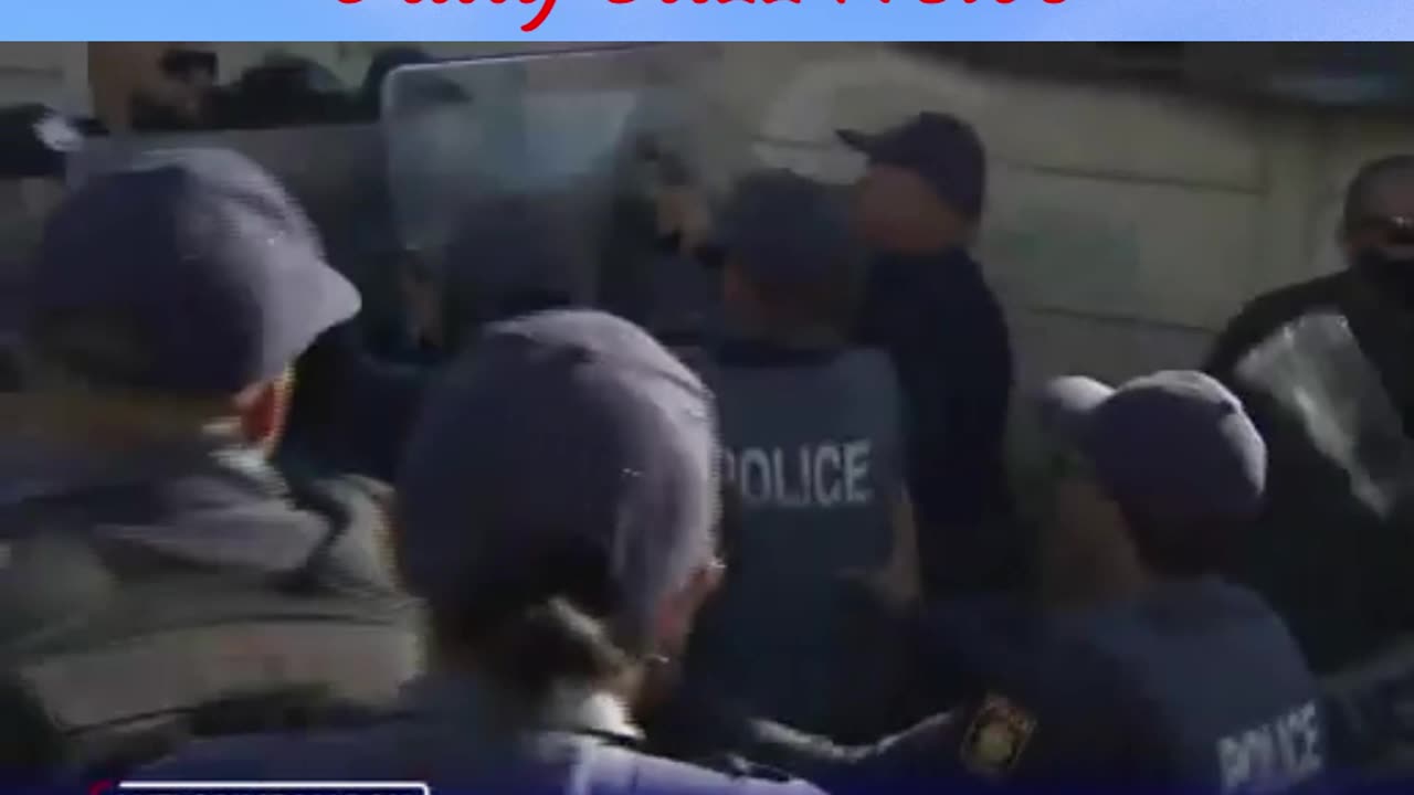 Pagad joins Cloetesville residents in protest against violence