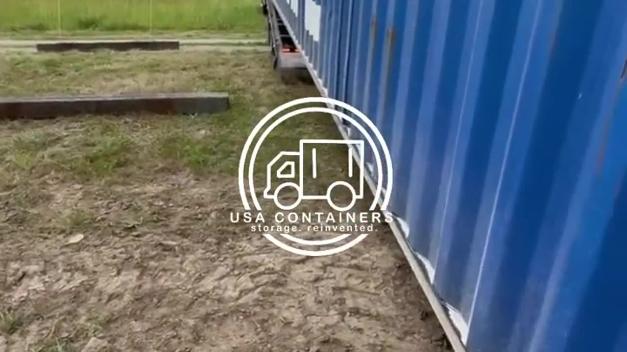 Unloading a Container on Railroad Ties - Easy and Simple! 🚛🔧 | USA Containers