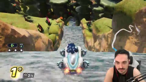 sexta feira com S de sexta feira.. oxi tava esperando piada