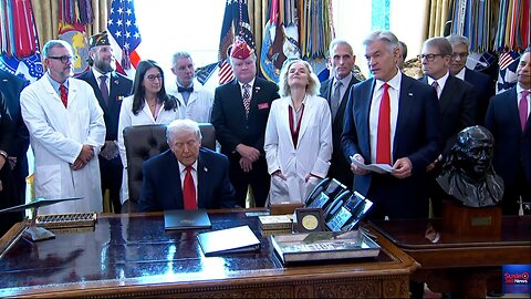 Trump signs executive order Reclassifying Marijuana