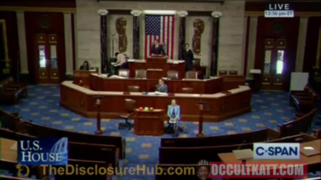 JOHN LARSON GLITCHES LIKE A ROBOT 🤖 DURING SPEECH ON HOUSE FLOOR
