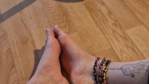 #barefoot at the gym 🏋🏼‍♂️