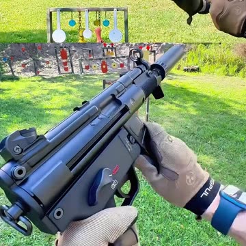 HK SP5K-PDW 9mm #国外合法拍摄国内请勿模仿 #武器科普 #实弹射击 #男人减速带 #靶场射击