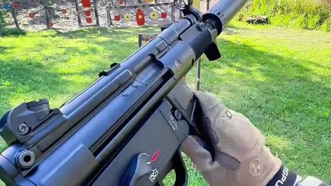 HK SP5K-PDW 9mm #国外合法拍摄国内请勿模仿 #武器科普 #实弹射击 #男人减速带 #靶场射击