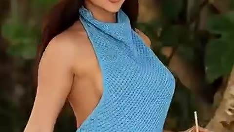 "This-blue-mini-dress-walk-is-pure-summer-energy-shorts-720"