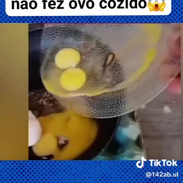 CHECK YOUR EGGS FOR WORMS 🥚🥚🥚