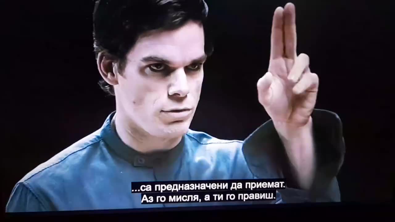 Нано-технология, масово окабеляване, кукли на конци, алгоритми на трансхуманизма, човеци и нечовеци