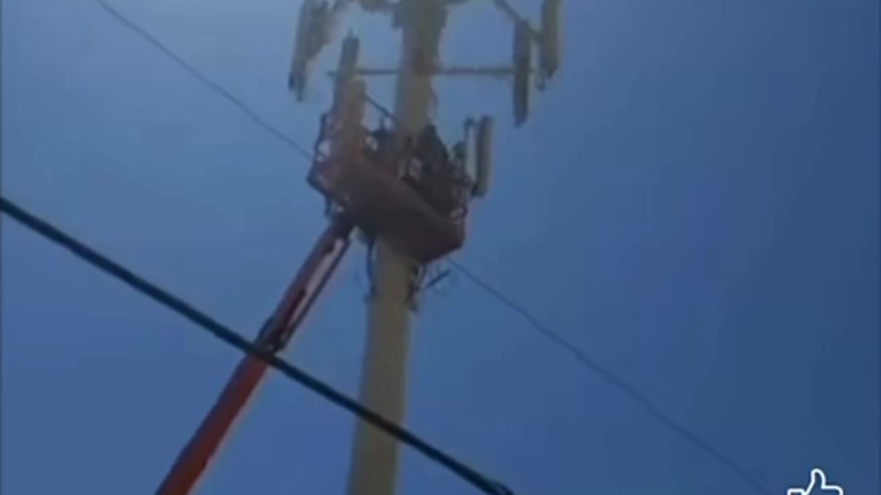 Red pilling cell tower workers We all need to do this!
