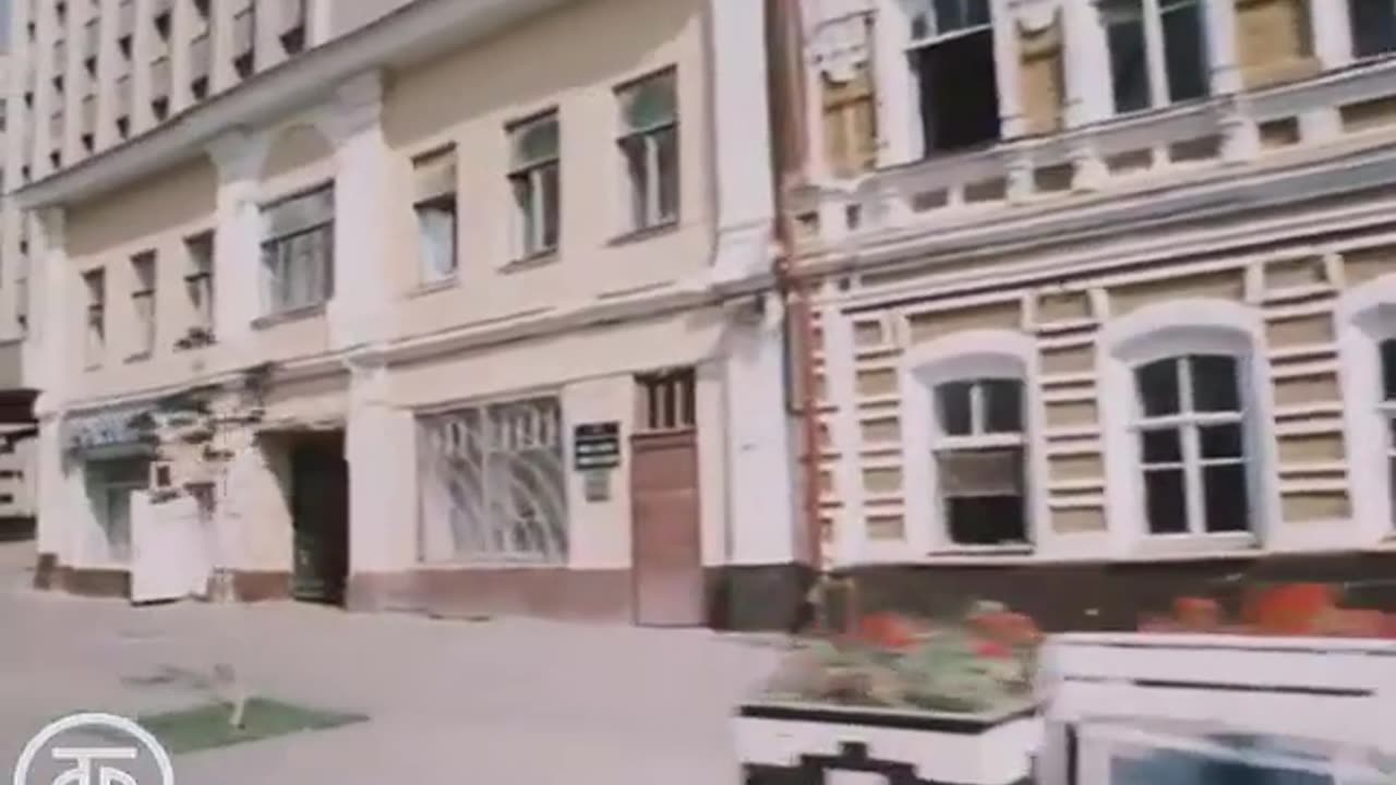 Una Reverencia Desde Saratov.