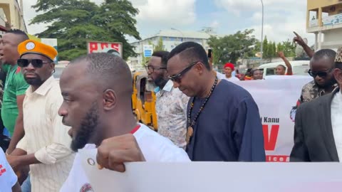 #FreeMaziNnamdiKanuNow #FreeBiafraNow #EndNigeriaNow reactions｜Omoyele Sowore on Reels