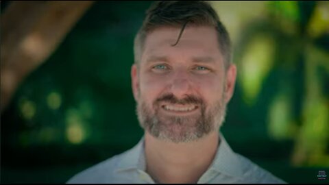 019 Brady Beats and The Token Girl - Keep Moving (Official Music Video)