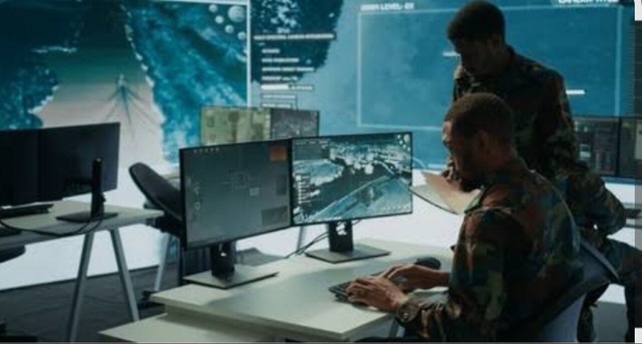 Ops room briefing. November 2005