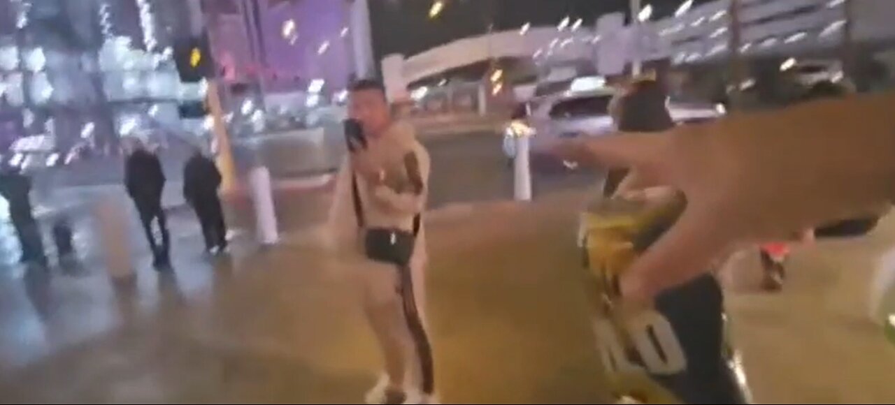 IP2 Stories - OG Geezer Pressing Randoms On The Strip