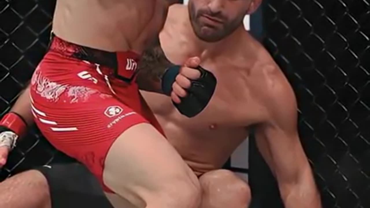 When Ilia Topuria Shocked the World vs Alexander Volkanovski at UFC 298