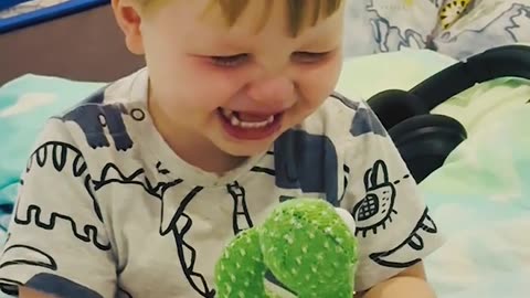 😂The end #baby #kid #fun #funny #funnyvideo #funnyvideos #fyp #foryou #babyfunny #kids #016 🤣🤣🤣